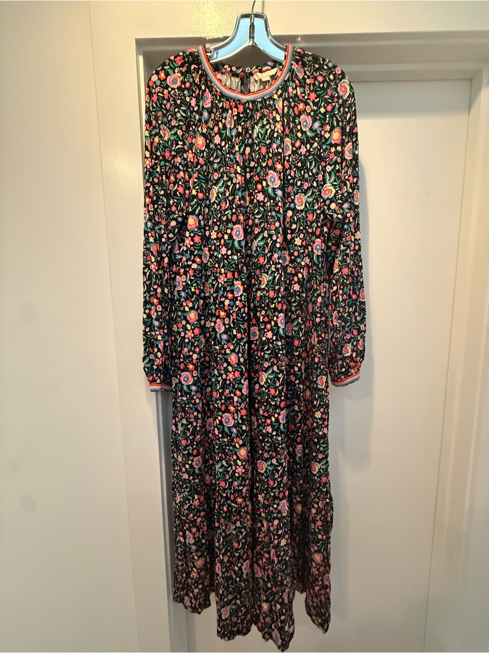 Boden Black Floral Embroidered Midi Jersey Dress with Pink and Green Accents - Picture 2 of 2